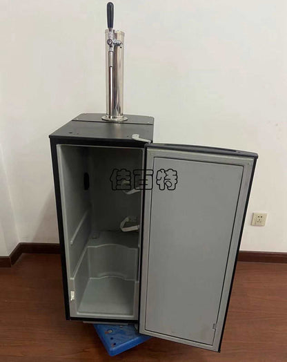 A air-cooled beer machine