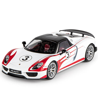 A 1:18 Alloy Metal Car Model Ornament