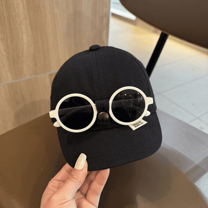 A children's  hat