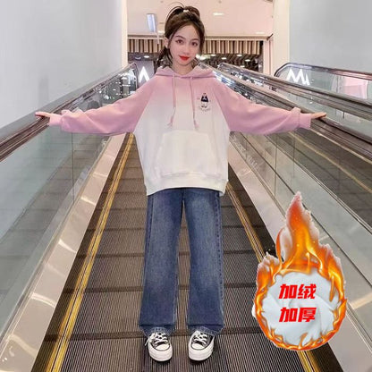 A children's and teenagers' sweater