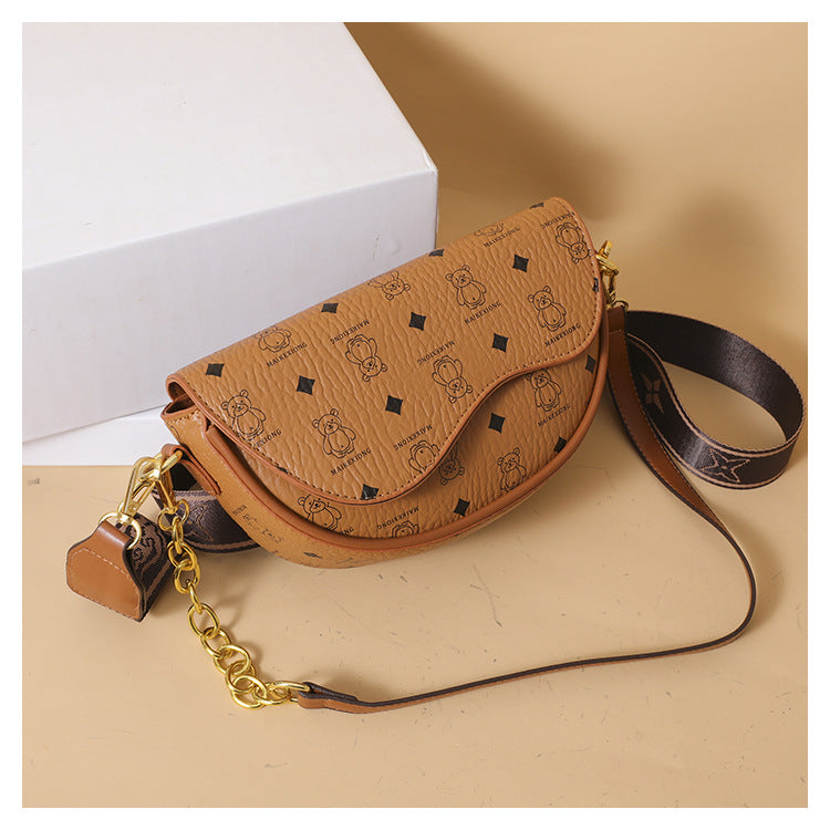 A high-end women's bag is popular this year, new trendy shoulder messenger bag, niche popular saddle bag - Mixbatch