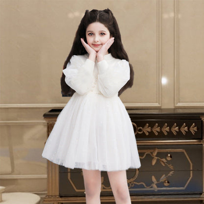 A Children's and teenagers' skirt