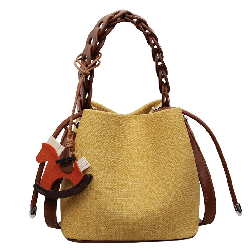 A shoulder bag messenger bag