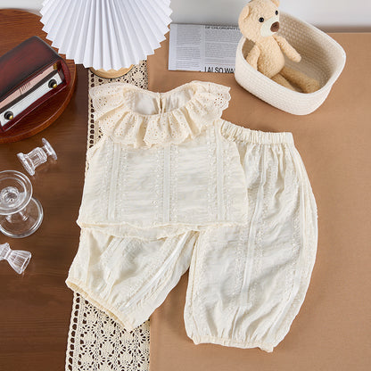 A girls summer two-piece set, new Korean foreign-style little princess sleeveless vest, top, shorts, thin split set