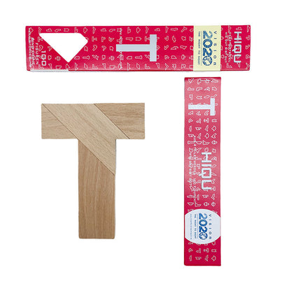 A magnetic tangram teaching aid