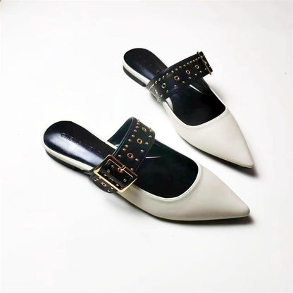 A women's temperament pointed slippers summer sandals