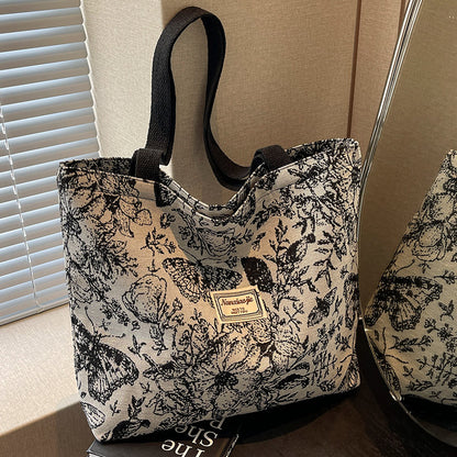 A new canvas bag women's ins versatile shopping commuter tote bag women's bag