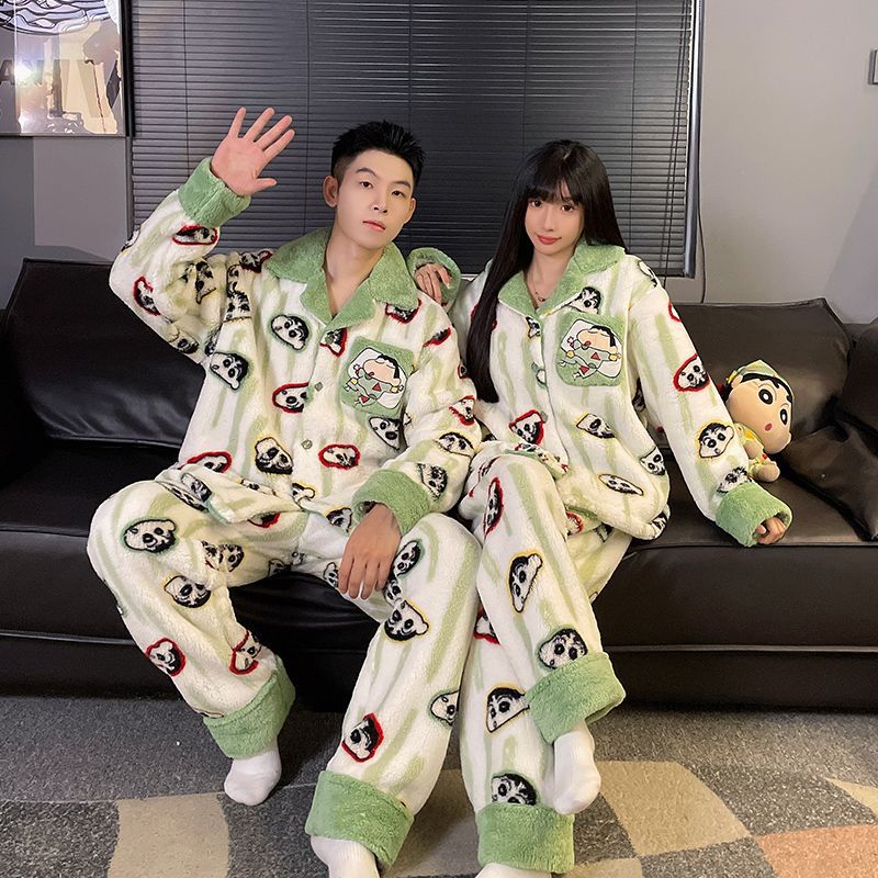 A autumn and winter coral fleece couple pajamas fleece thickened warm cartoon cardigan lapel can be worn outside loungewear set