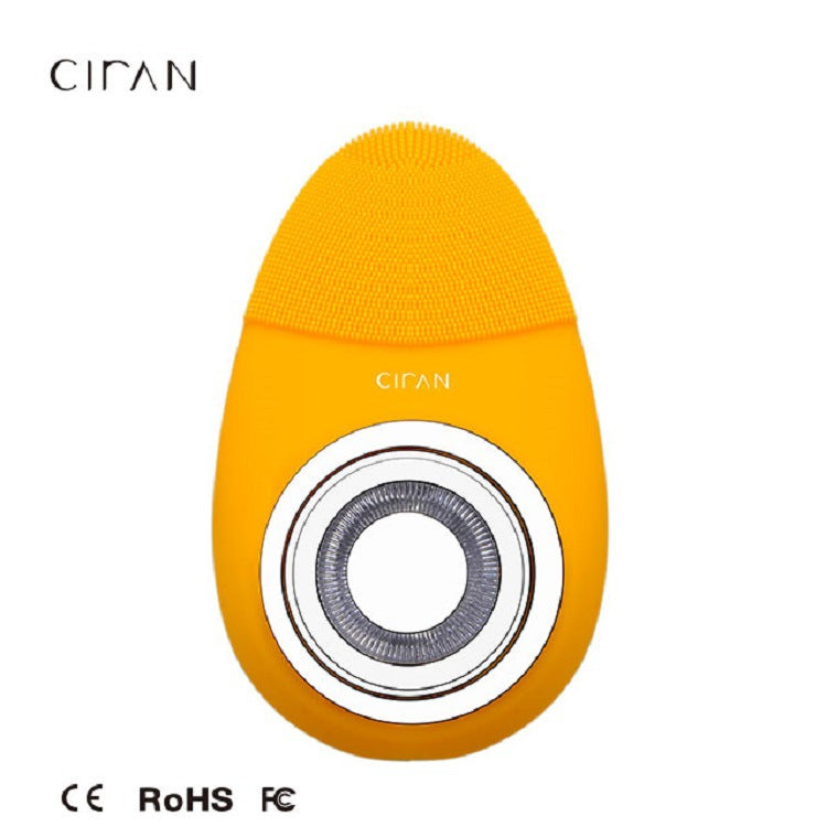 A silicone facial cleanser