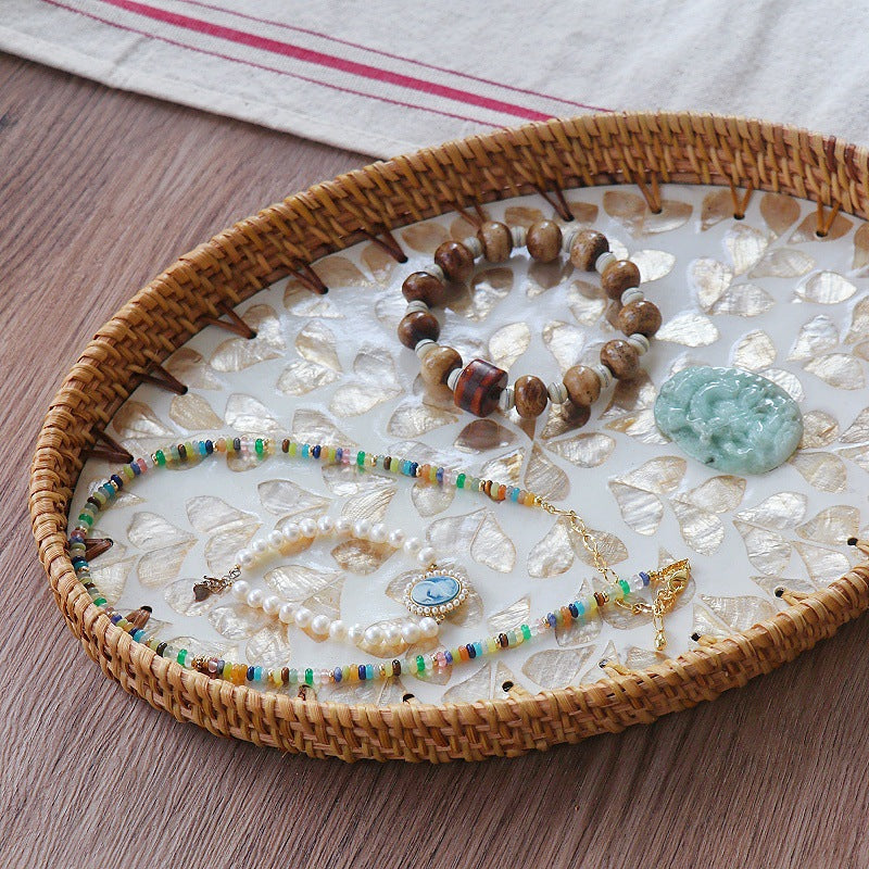 Hand-woven rattan-colored shell fruit plate decoration