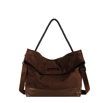 A shoulder bag large capacity messenger bag