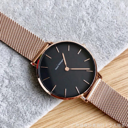 A D W couple hot-selling new watch quartz watch, fashionable and simple men's and women's watch manufacturers