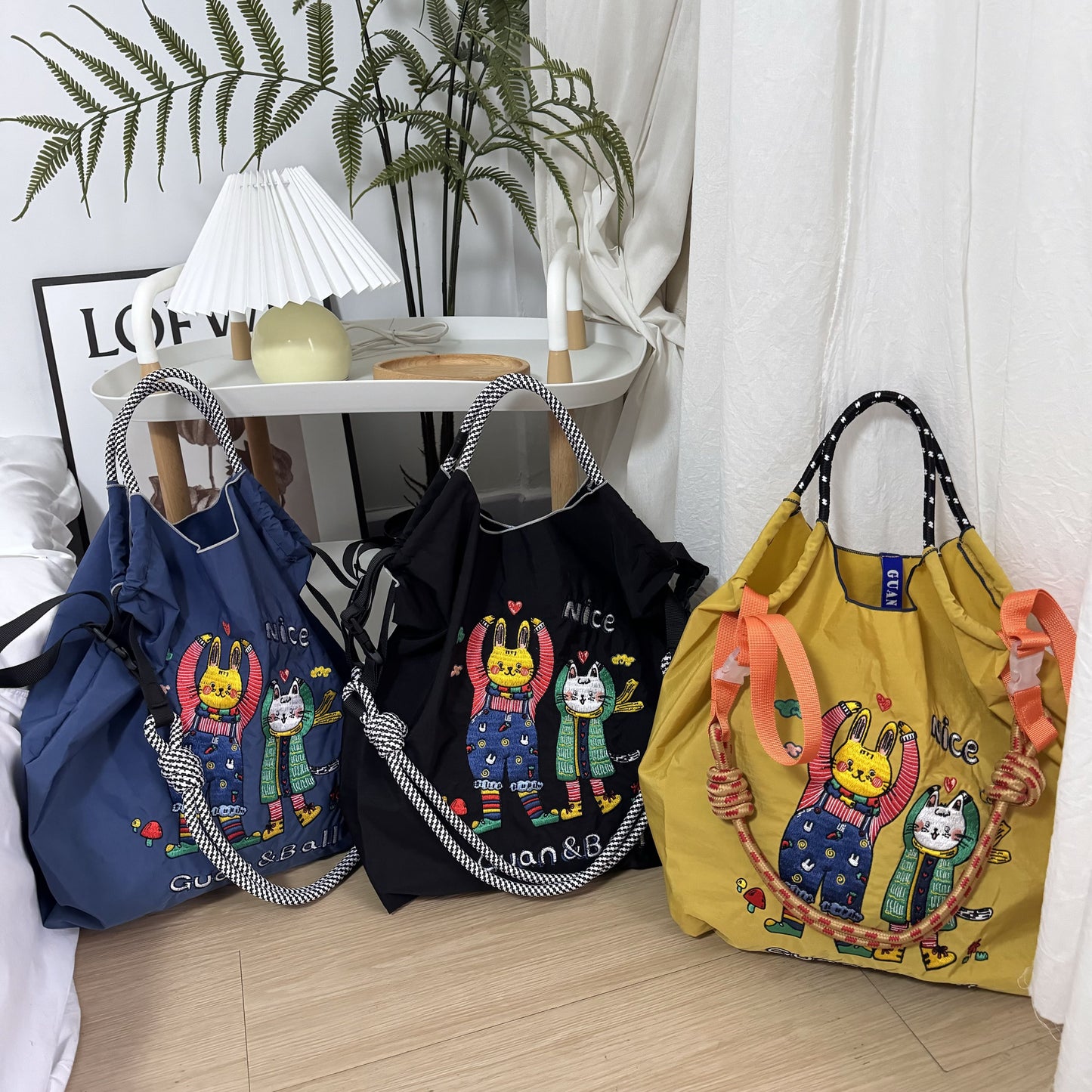 A ball chain bag handbag women's new messenger commuter armpit bag women's shoulder large capacity tote bag