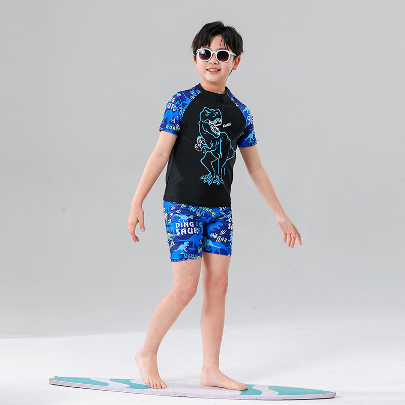 A boys' split swimsuit - Mixbatch