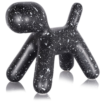 A resin handicraft ornament