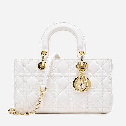 A snake pattern new Princess Diana bag, high-end shoulder messenger bag, high-end fashion pink handbag.