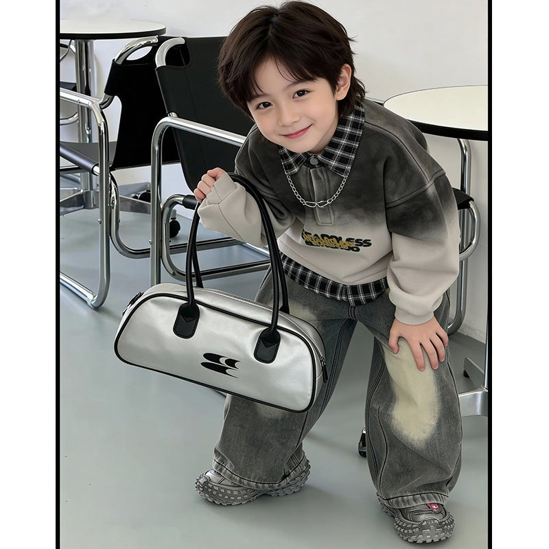 A Children's and teenagers' suit