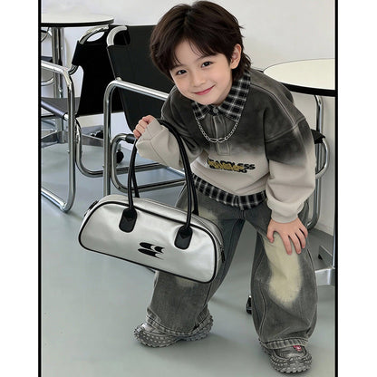 A Children's and teenagers' suit