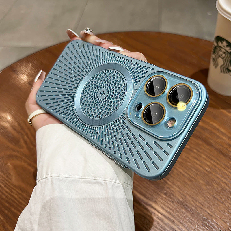 A car magnetic cooling mobile phone case