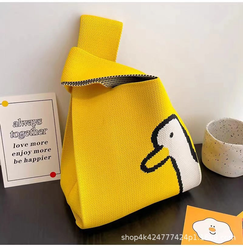 A Internet celebrity handbag women's knitted wool bucket bag Japanese and Korean version versatile hand carry casual tote bag box lunch bag y