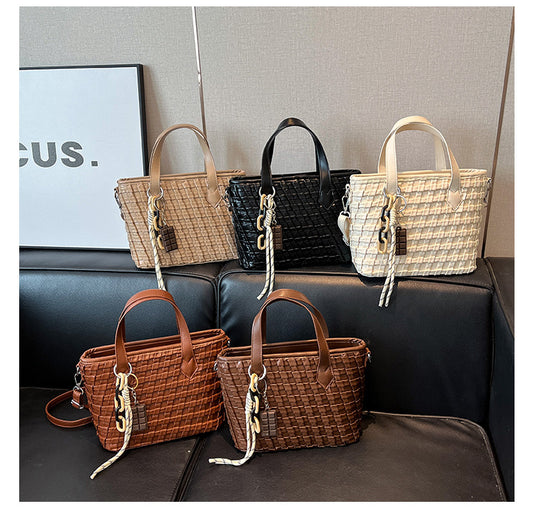 A handbag women's messenger bag