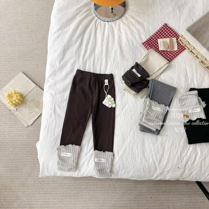 A Children's warm leggings