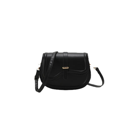 A spring new fashionable and foreign shoulder messenger bag Korean version simple small square bag women