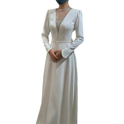 A banquet evening dress temperament white dress