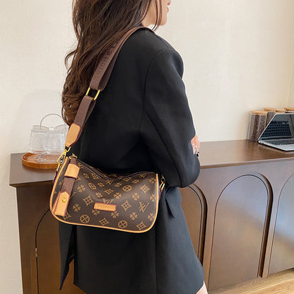 A new cross-border European and American style women's shoulder bag wide shoulder strap dumpling backpack - Mixbatch