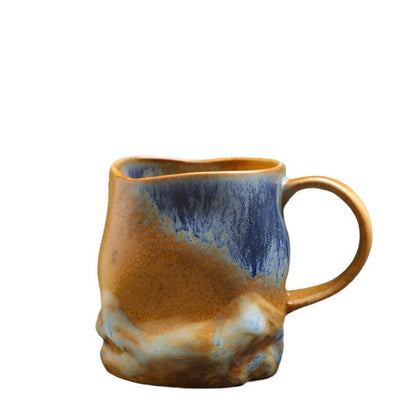 A ceramic cup creative mug