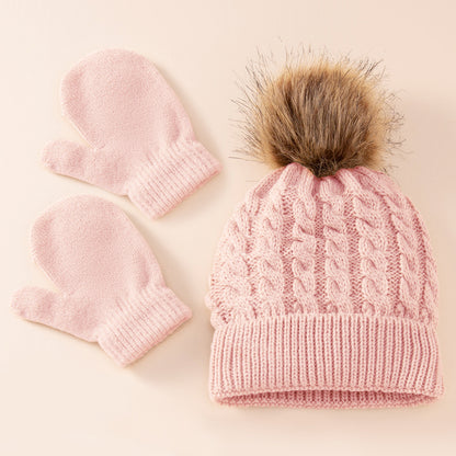A new wool monochrome twist warm children's hat scarf gloves two or three-piece set