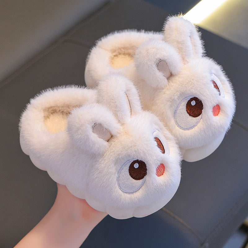 A children's thermal slippers