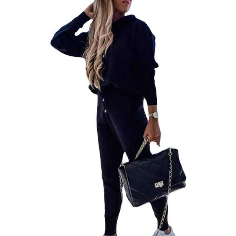 A sweater two-piece set