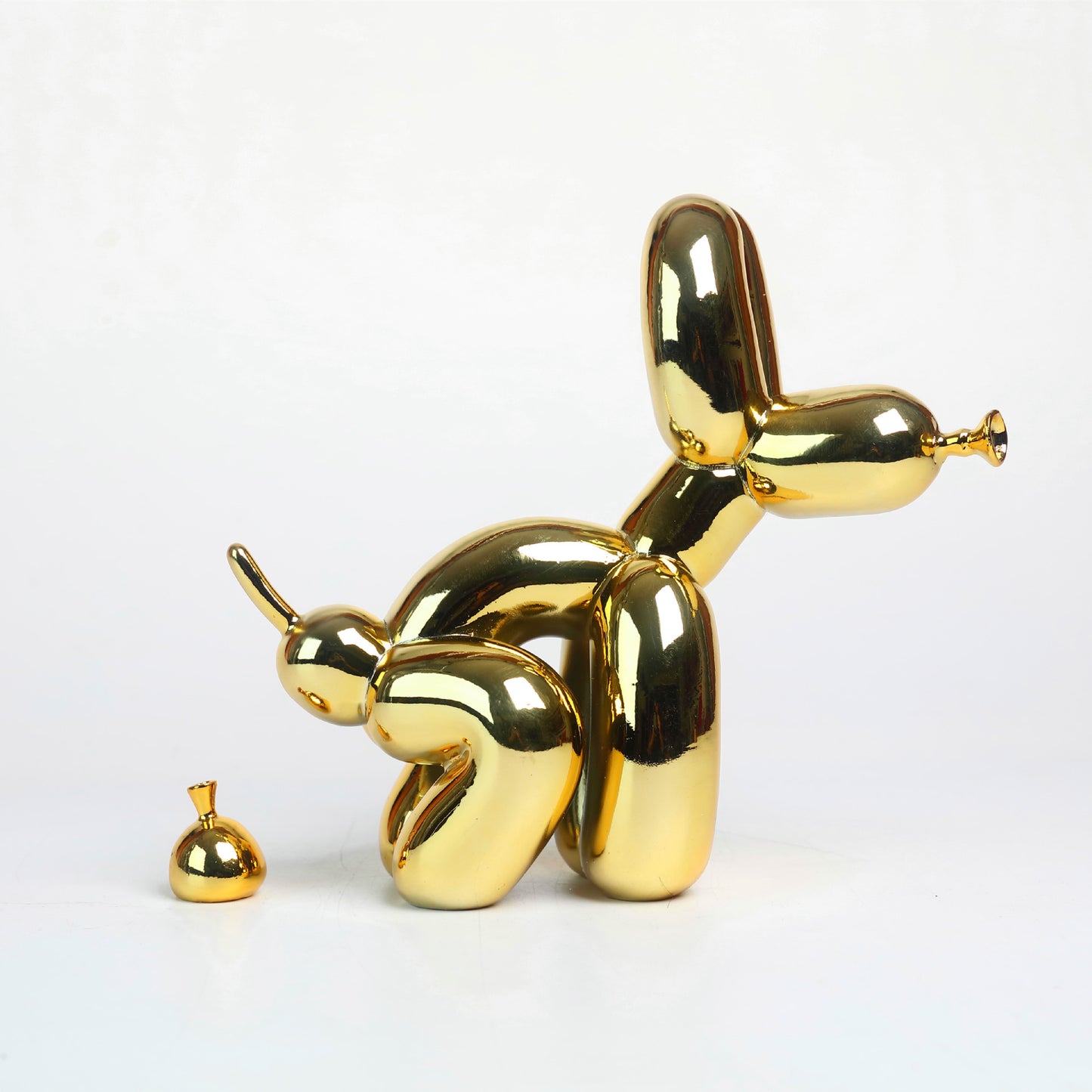 A balloon dog ornament