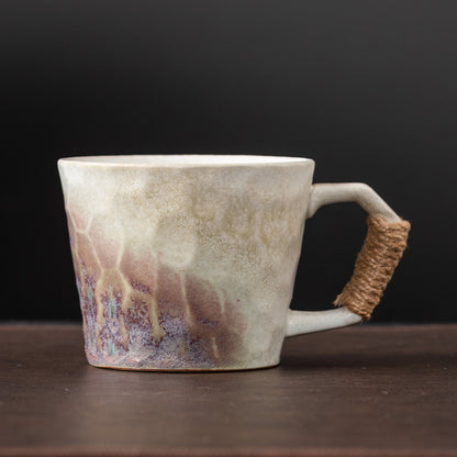 A ceramic cup creative mug