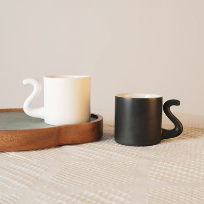 A ceramic tea cup small household coffee cup teacup kung fu tea set tea cup master cup single cup with handle