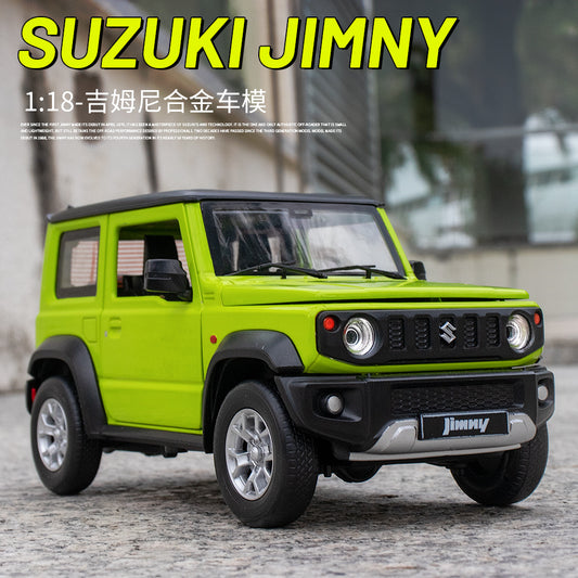 A 1:18 Alloy Metal Car Model Ornament
