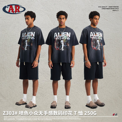 A printed short-sleeved couple T-shirt