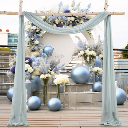 A outdoor curtain decoration