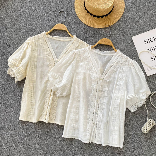 A Versatile Shirt Women's Summer Foreign Style Lace Splicing V-Neck Bubble Sleeve Cardigan Shirt Top