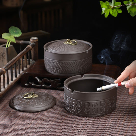 A Purple sand ashtray with lid anti-fly ash medium ceramic