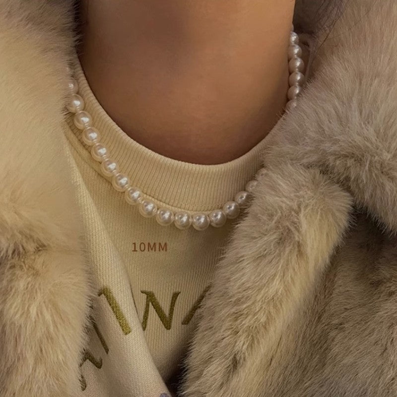 Pearl retro necklace women ins cold wind neck chain light luxury niche design 2023 cd tide sweater chain