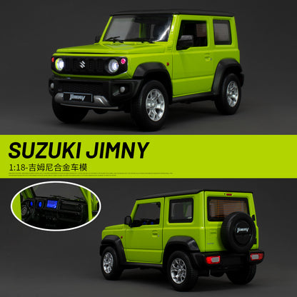 A 1:18 Alloy Metal Car Model Ornament