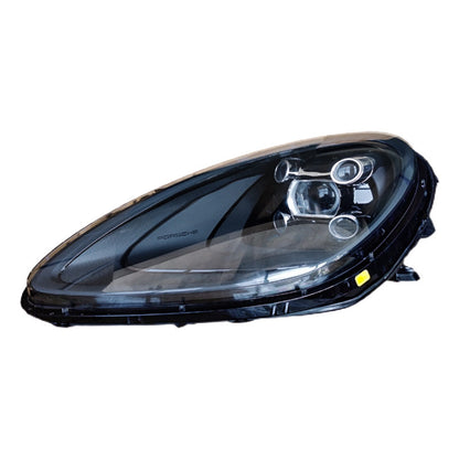 A14-17 Macan headlight assembly modified 20 Maca led through tail lights