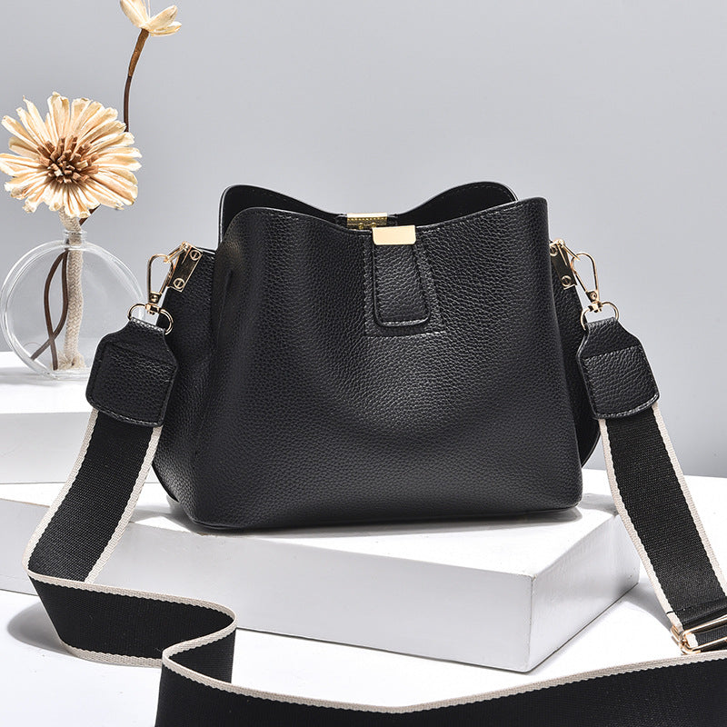 A bucket bag, bag, women's bag, new messenger bag, fashionable shoulder bag, large capacity, versatile and trendy - Mixbatch