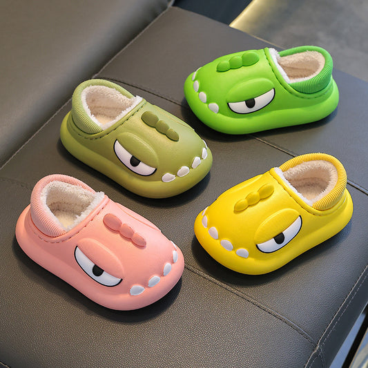 A children's thermal slippers