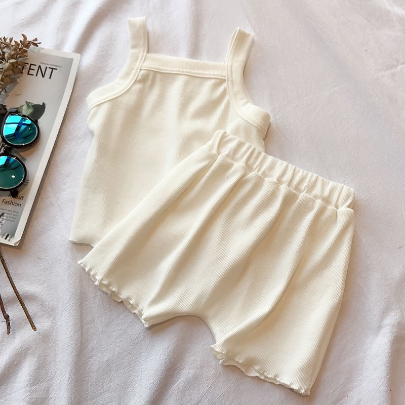 A new baby girl Korean version fashionable foreign style pure cotton short-sleeved T-shirt shorts two-piece set