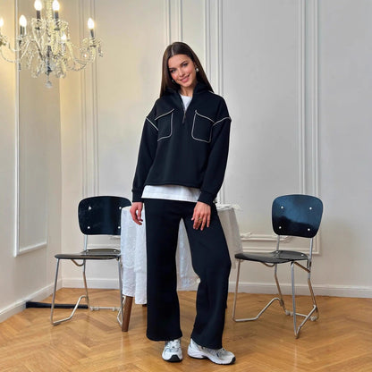 A casual suit with long sleeves