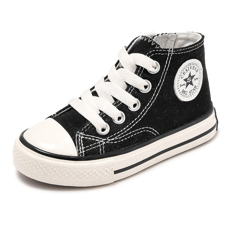 A children's canvas shoes
