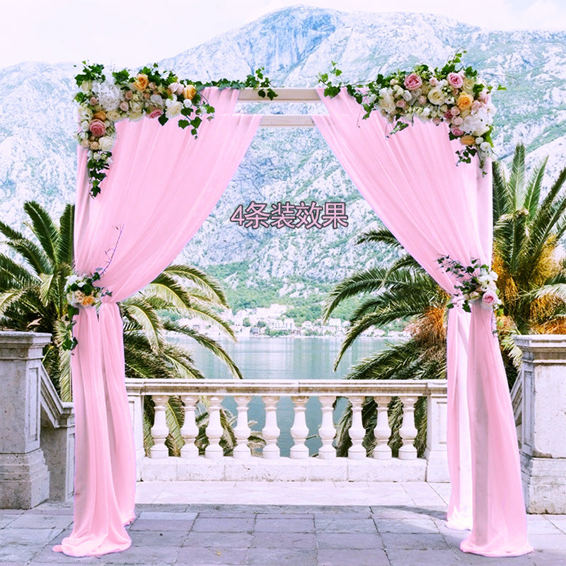 A outdoor curtain decoration